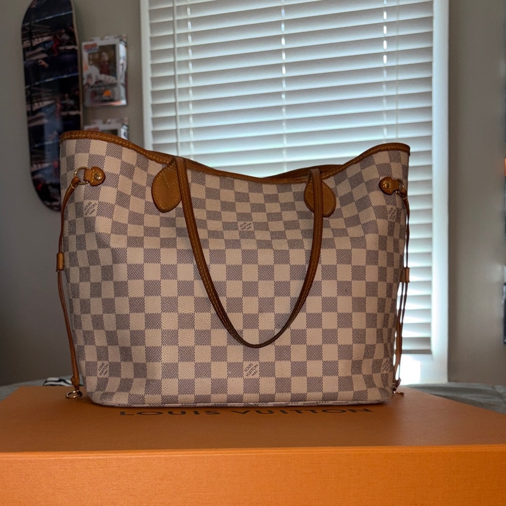 Louis Vuitton Damier Azur Neverfull MM